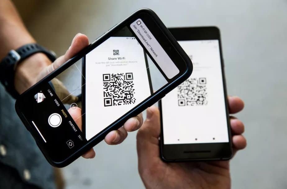 extract WiFi password from QR code